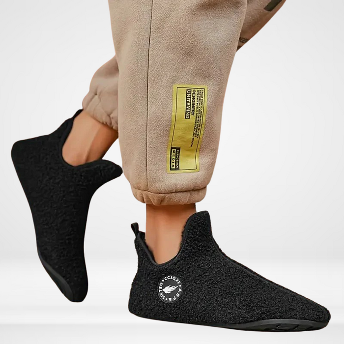 ALIFA | Ultimate Comfort Fuzzy Slippers