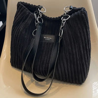 VALENA | The Velvet Icon